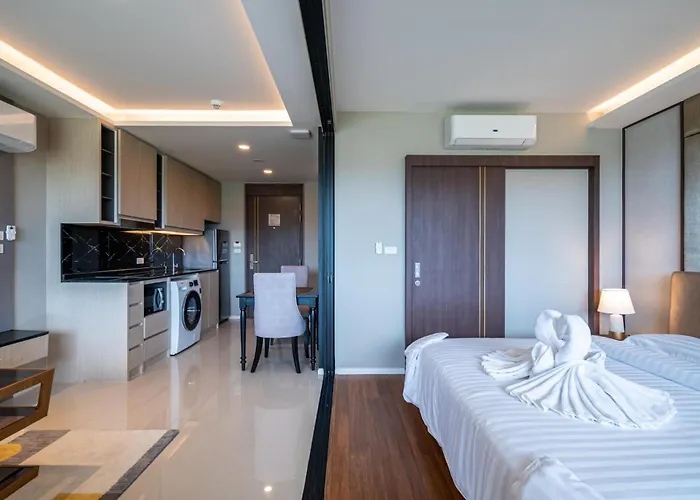 Deluxe Apartment With Sea View And Jacuzzi